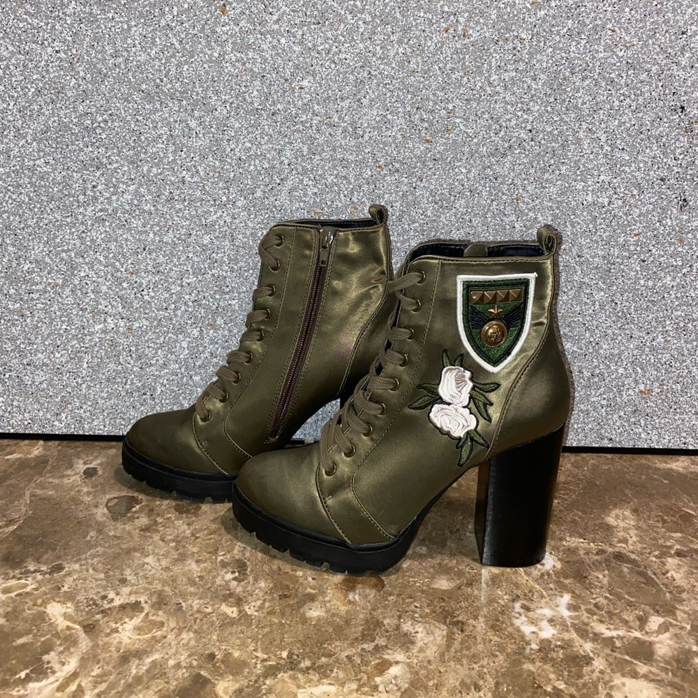 Steve Madden Olive Green Ankle Boots